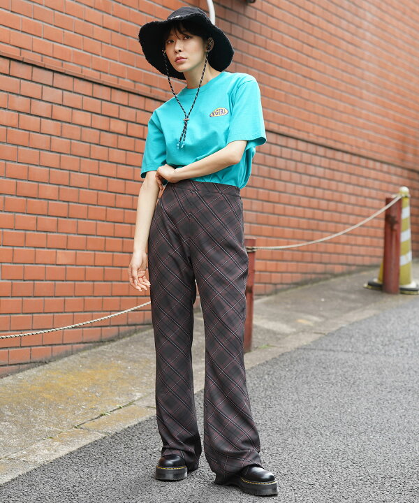 楽天市場 公式 X Girl エックスガール Diamond Plaid Flare Pants パンツ ロング フレア チェック 柄 ズボン レディース Ss ボトムス 人気 Xlarge X Girl公式calif楽天市場店