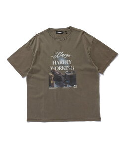 �y�����zXLARGE �G�N�X�g�����[�W ���� T�V���c �v�����gT�V���c �yHARDLY WORKING S/S TEE �z�X�g���[�g �X�P�[�^�[ �u�����h �J�b�g�\�[ �g�b�v�X �N���[�l�b�N �t �� �� �M�t�g �v���[���g [1012620110