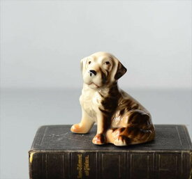 【送料無料】イングランドから セントバーナードらしき子犬 磁器 オブジェ イヌ 犬 フィギュア ヴィンテージ アンティーク_250528