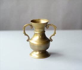 【送料無料】イギリスから 小さな真鍮の花瓶 一輪挿し 花器 ブラス オブジェ フラワーベース ヴィンテージ アンティーク_240416