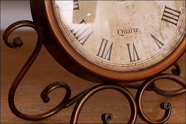 置時計 置き時計 時計 おしゃれ アイアン レトロ アンティーク 雑貨レトロな置時計 | 雑貨CalmHouse