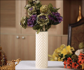 【花瓶】 【アンティークベース】【北欧】 花器 アンティーク　フラワーペース 花入れ 大きな 置物 オブジェ 陶器の花瓶（白） おしゃれ プレゼント ギフト
