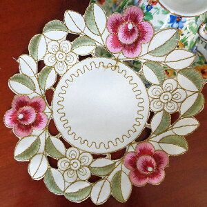 ドイリー レース 刺繍 レース 花瓶敷き 円形20cmR 薔薇雑貨 インテリア 北欧 ドイリー エレガント おしゃれ