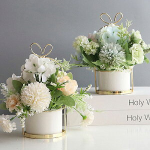 【値下げ・セール】フラワーアレンジ ばら フェイクフラワー フェイクグリーン 造花 陶器 アイアン お誕生日プレゼント フラワーアレンジメント 北欧 かわいい ドライフラワー プレゼント