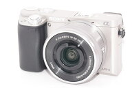 【中古】【外観特上級】ソニー ミラーレス一眼 α6000 パワーズームレンズキット E PZ 16-50mm F3.5-5.6 …