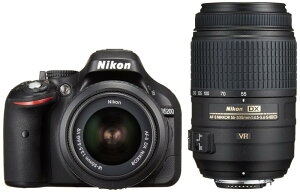 Nikon fW^჌tJ D5200 _uY[Lbg AF-S DX NIKKOR 18-55mm f/3.5-5.6G VR/ AF-S DX NIKKOR 55-300mm f/4.5-5.6G ED VR ubN D5200WZBK