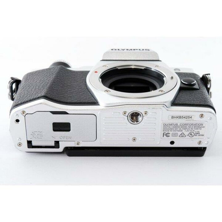 楽天市場】【中古】オリンパス OLYMPUS OM-D E-M10 シルバー Mark II 