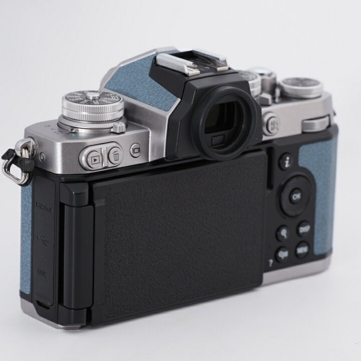 楽天市場】Nikon ニコン ミラーレス一眼カメラ Z fc シルバー ボディ 