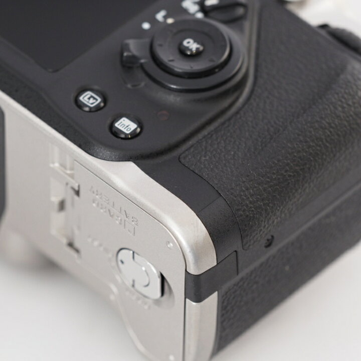 楽天市場】Nikon デジタル一眼レフカメラ Df シルバー ニコン DFSL  
