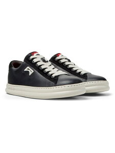 [Jy[] RUNNER FOUR / U[Xj[J[ CAMPER Jy[ V[YEC Xj[J[ ubNyz[Rakuten Fashion]