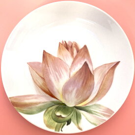 Lotus ロータス 中皿 (平皿) グリーン 緑 21.5cm 絵皿 陶磁器 セラミック 柄 蓮 食器 洋食器 丸皿 お皿 皿 ディッシュ ディナープレート ワンプレート プレート テーブルウェア おしゃれ ハンドメイド プレゼント ギフト 贈り物 祝い 新生活 輸入 海外 外国 異国 トルコ製