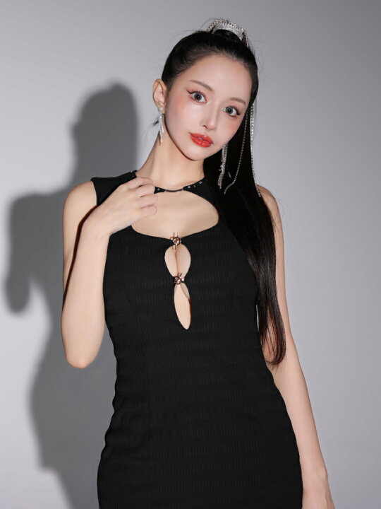 完売商品）.セクシーブラックドレスローブドフルール.andy.Jewel 