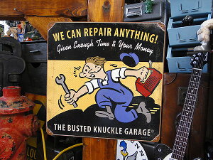 バステッドナックルガレージ ガレージシーン U.S.ヘヴィースチールサイン (リペアマン) 看板 アメリカン雑貨 アメリカ雑貨 グッズ