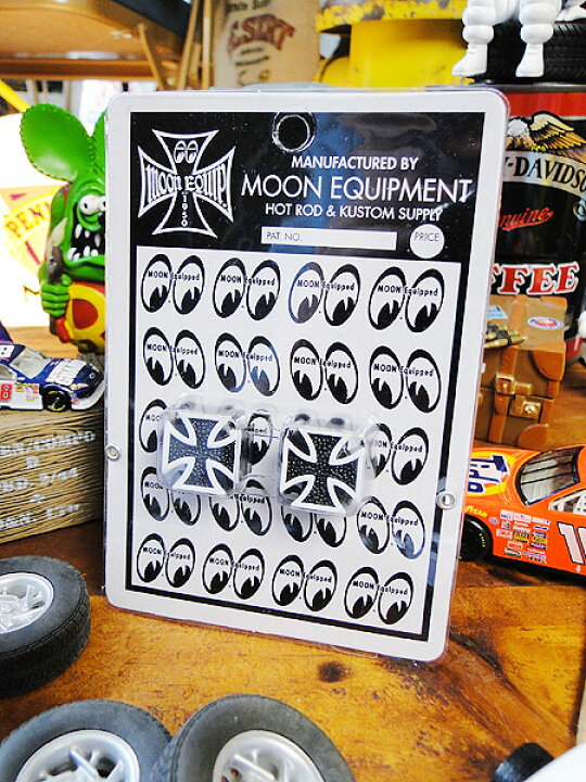 開店記念セール エアバルブキャップ アイアンクロス ムーンアイズ 世田谷ベース アメ車 その他