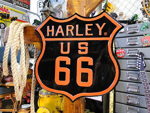 ハーレーダビッドソン ルート66 エンボス ティンサイン 看板 アメリカン雑貨 アメリカ雑貨 グッズ HARLEY DAVIDSON おしゃれ かっこいい バイク バイカー ブランド ガレージ