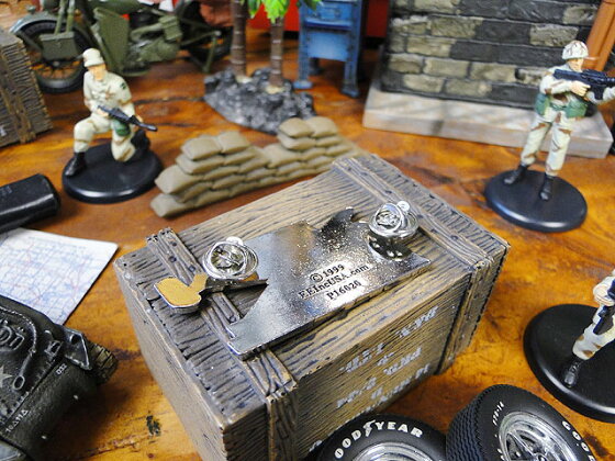 楽天市場 クラシック戦闘機のピンバッジ B 25 ミッチェル アメリカ雑貨 アメリカン雑貨 アメリカ 雑貨 ピンバッジ ファッション ピンバッチ 人気 オシャレ かわいい ミリタリー アルファベット ロゴ アメリカ雑貨通販キャンディタワー