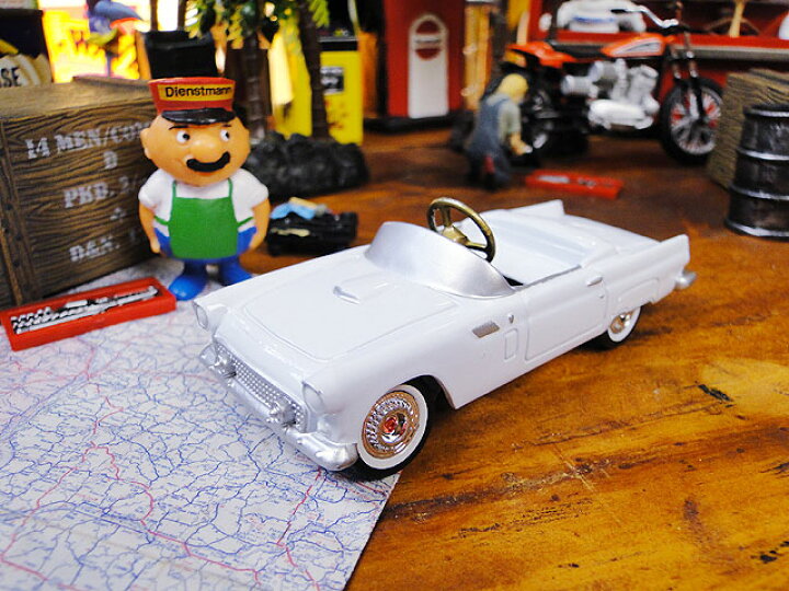 楽天市場】1950年代 アメ車のペダルカーを再現したミニカー 限定品  