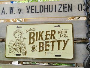 xeBEu[v@CZXv[g@ioCJ[xeB/j@AJG݁@AJG݁@ObY