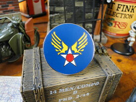 ミリタリーピンバッジ　（クラシックエアフォースロゴ　Lサイズ）　アメリカン雑貨　アメリカ雑貨　ミリタリーグッズ　ミリタリー雑貨　サバイバルゲーム　サバゲー　おしゃれ かっこいい　ショップインテリア