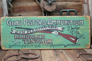ガン&ピストル屋 木製看板 アメリカン雑貨 アメリカ雑貨 ウエスタングッズ ウエスタン雑貨 ウェスタン