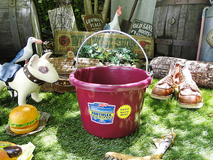 楽天市場 アメリカのバケツ 7 5ｌ Fortiflex Tub 8qt バーガンディ こだわり派が夢中になる 人気のアメリカ雑貨屋 通販 アメリカ雑貨 アメリカン雑貨 インテリア雑貨 カッコイイ男の部屋 おしゃれ 生活雑貨 アメリカ雑貨通販キャンディタワー