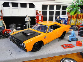 Jada　1970年　プリムス　ロードランナー　ダイキャストミニカー　1/24スケール　（オレンジ）