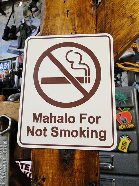 ハワイの禁煙看板 予約販売 全店販売中 禁煙ご協力ありがとう
