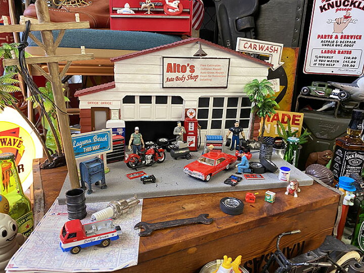 1967年シボレー・インパラのダイキャストミニカー 1/43スケール(レッド) : アメリカ雑貨通販キャンディタワー 1967年シボレー・インパラのダイキャストミニカー 1/43スケール(レッド) : アメリカ雑貨通販キャンディタワー