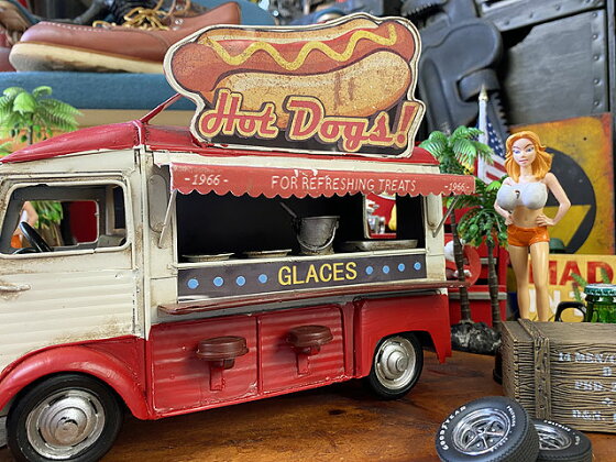 楽天市場 ホットドッグ屋さんの移動販売車のブリキオブジェ アメリカ雑貨通販キャンディタワー