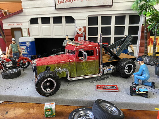 楽天市場 Jada 映画 ワイルドスピード のダイキャストモデルカー 1 24スケール カスタムピータービルト アメリカ雑貨通販キャンディタワー