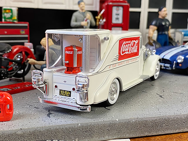 楽天市場】コカ・コーラ 1934年ダッジ・KH-32ファウンテントラックの 