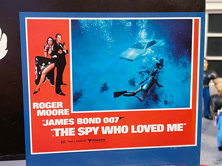 楽天市場 ジョニーライトニング 映画 007 私を愛したスパイ ロータス エスプリのダイキャストミニカー 1 64スケール アメリカ雑貨通販キャンディタワー
