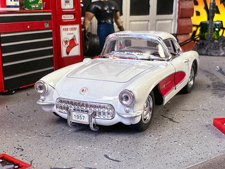 楽天市場】1957年 シボレー コルベット ダイキャストミニカー 1/34 