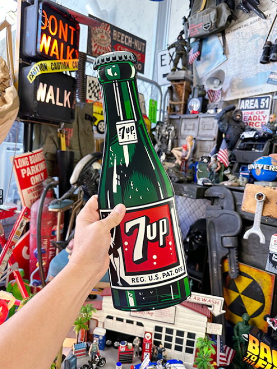 楽天市場】7UP セブンアップ エンボスティンサイン （1960年代ボトル 