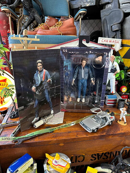 楽天市場】NECA 映画 バック・トゥ・ザ・フューチャー マーティ  