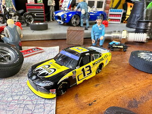 LIONEL×[ACY@NASCAR@g^@X[v@[ACY@ItBV_CLXg~jJ[@1/64XP[@MOONEYES@@AJG݁@AJG݁@fJ[@WI}@Ob