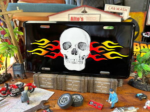 スカル&ファイヤー ライセンスプレート バイカー アメリカン雑貨 アメリカ雑貨 グッズ