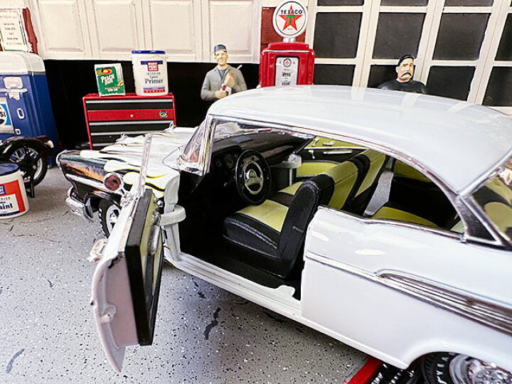 楽天市場】ムーンアイズ限定 M2 ミニカー 1957年 シボレー ベルエア 