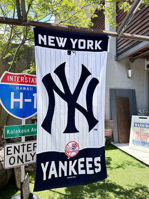 楽天市場】ニューヨーク ヤンキース オフィシャル ビーチタオル MLB