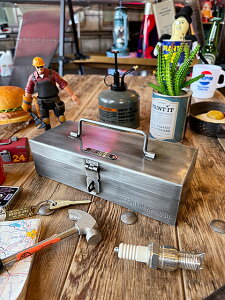 |XgWFl@C_XgA@~j@c[{bNX@AJG݁@AJG݁@ObY@@@@K[WG݁@K[WOG݁@VbvCe