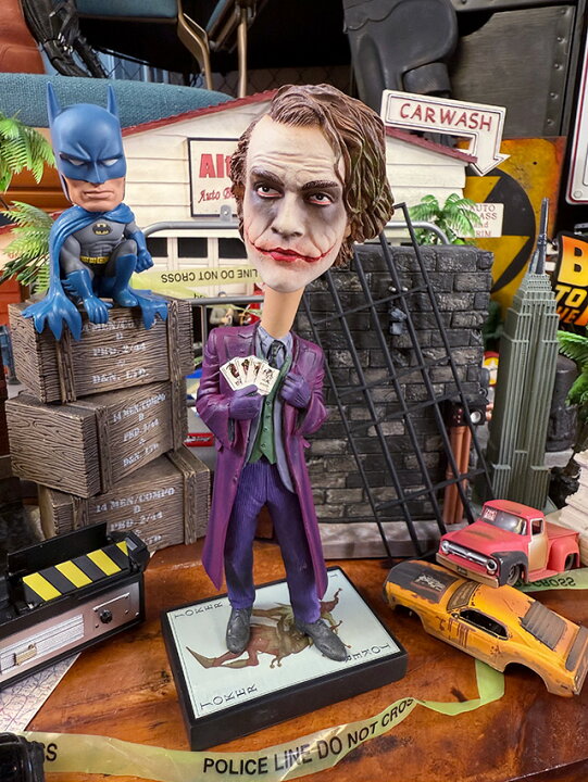 楽天市場】NECA 映画 ダークナイト ジョーカー ヘッドノッカー 