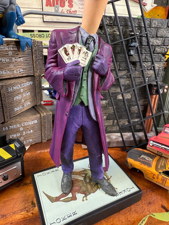 楽天市場】NECA 映画 ダークナイト ジョーカー ヘッドノッカー 