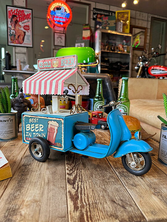 楽天市場】ビール屋さんの移動販売車 三輪スクーター ブリキオブジェ 