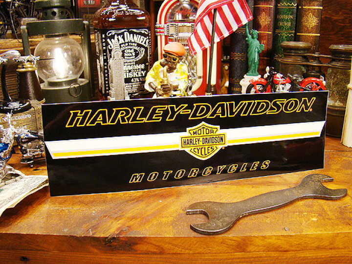 楽天市場 ハーレーダビッドソン バンパーステッカー バーティカルストライプ 自分仕様だから愛着も強くなる 人気のアメリカ雑貨屋 ステッカー アメリカン雑貨 車 バイク スーツケース デカール シール オリジナル アルファベット 世田谷ベース アメリカ 雑貨