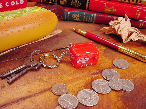 楽天市場 コカ コーラ クーラーボックスキーホルダー コカコーラグッズ 雑貨 グッズ ブランド Coca Cola アメリカ雑貨 アメリカン雑貨 アメリカ雑貨通販キャンディタワー