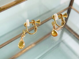 ユニセックス【11月の誕生石】勇気や知恵を与えてくれるシトリン・一粒ピアス/イヤリング ジュエリー 天然石 誕生石 金属アレルギー対応 チタン ノンホールピアス 無料ラッピング 大人女子 パワーストーン 小ぶり 宝石質 男性 レディース