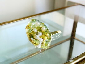 【8月の誕生石】 ポジティブをもたらすペリドット・アゲート・ポニーフック（髪飾り）ヘアアクセサリー ヘアアレンジ レジン 樹脂 天然石 おしゃれ かわいい ヘアフック プレゼント 簡単 装着 贈り物 ポニーテール ヘアーカフス ヘアカフス グリーン 緑