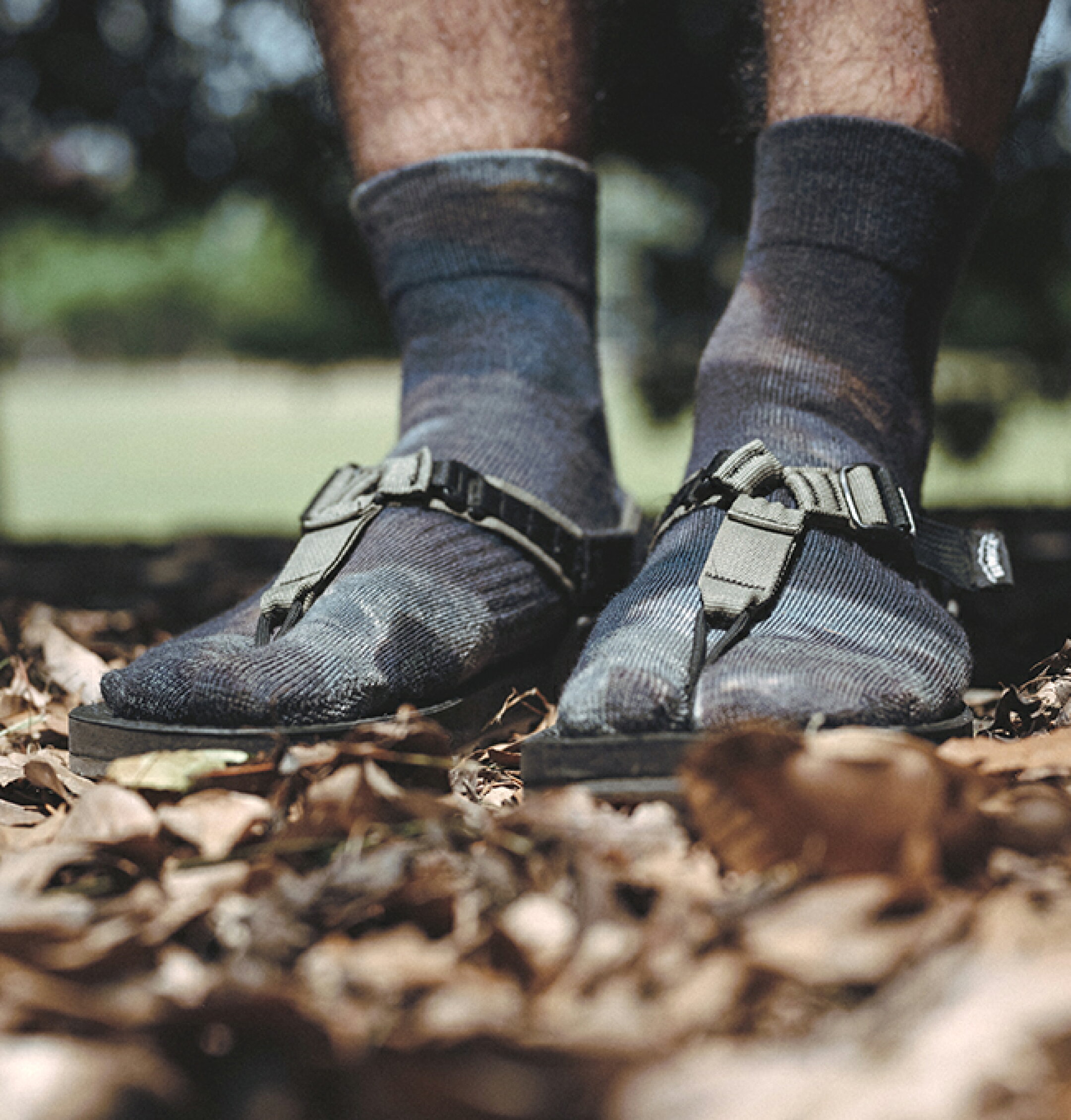 ドベルグ×ノーダル アウトサイドフィールドソックス DVERG × NODAL 靴下 ソックス くつ下 ショート丈 足袋 注染 タイダイ ミリタリー 迷彩 メリノウール 保温 防臭 オールシーズン 洗濯可 日本製 おしゃれ キャンプ アウトドア