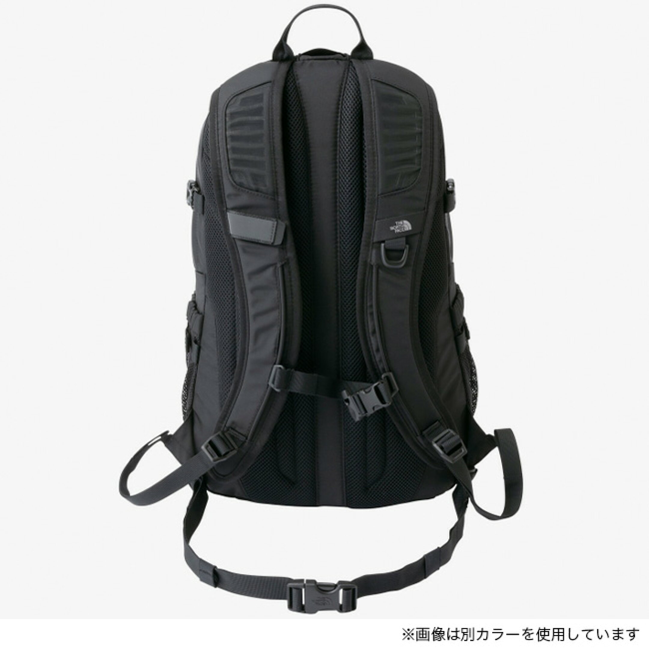 フレックスベントのショルダーハーネス 背面をサポートするパッドつきのエアメッシュとPEシート 背骨への負担を減らすスパインチャンネル 取り外し式のウエストベルトバックセイバーボトム 本体内部にネオプレーンのPC・ハイドレーションスリーブ フロントポケット