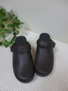 dansko�C���O���b�h�A���e�B�[�N�u���E��Ingrid Oiled Antique Brown/Black(made in Vietnam)238-780202�T���_���^�C�v �_���X�R